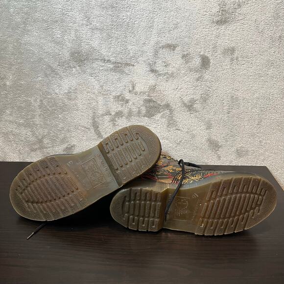 Dr Martens 8175 Black Graffiti Made in England Size 4 US Womens 6 - Picture 6 of 6